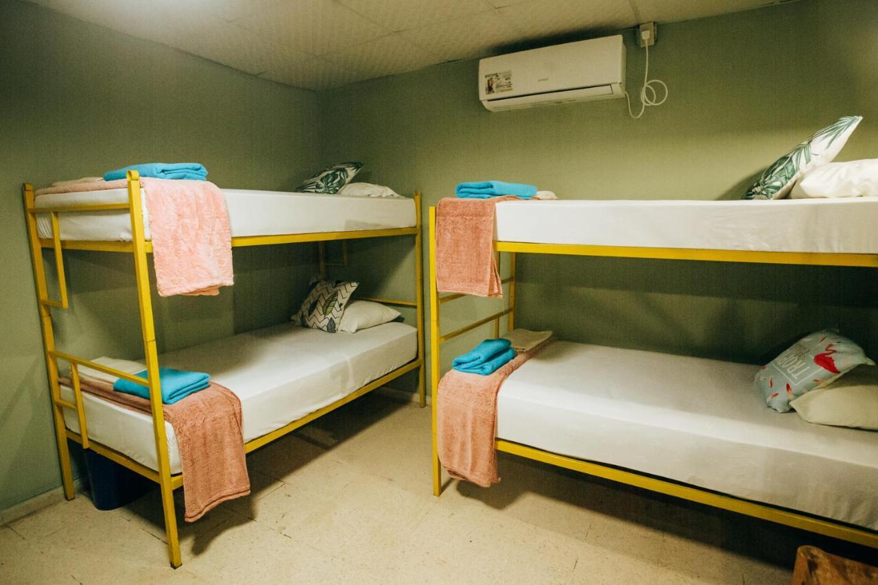 Hostal & Cafe Travelers Santiago Εξωτερικό φωτογραφία