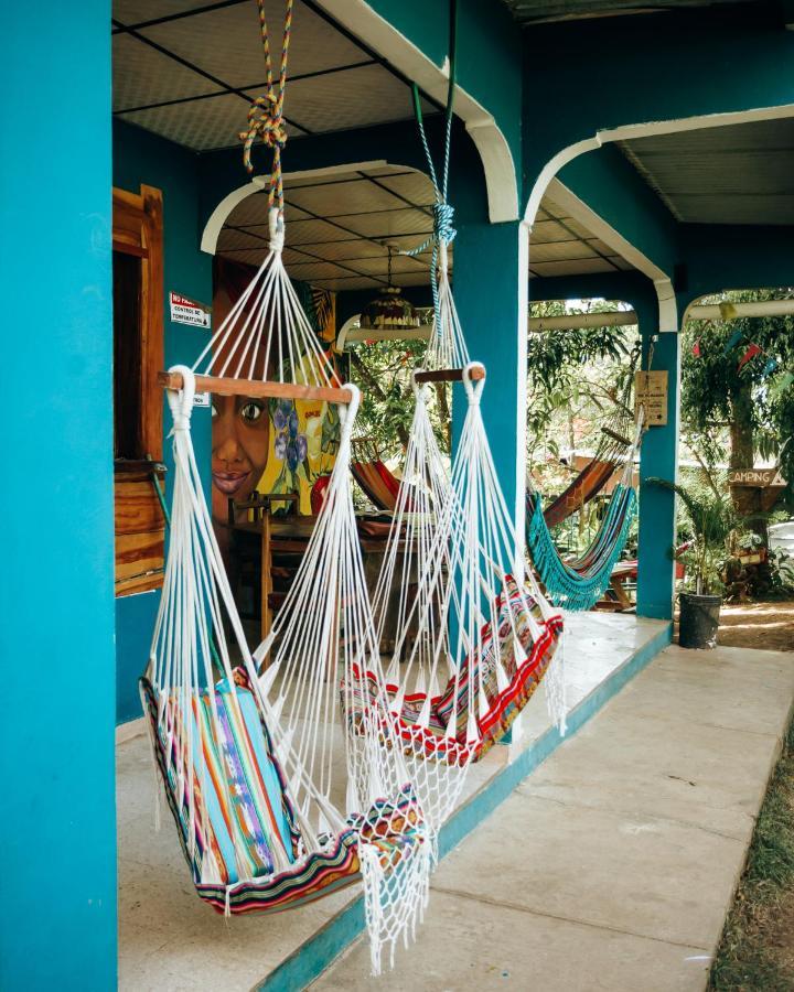 Hostal & Cafe Travelers Santiago Εξωτερικό φωτογραφία