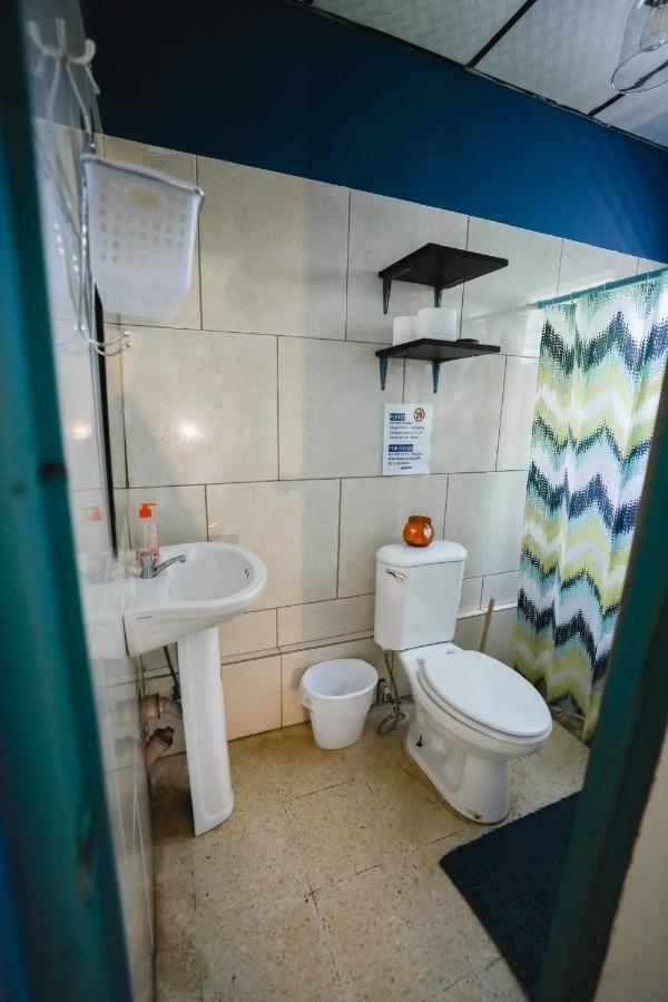 Hostal & Cafe Travelers Santiago Εξωτερικό φωτογραφία